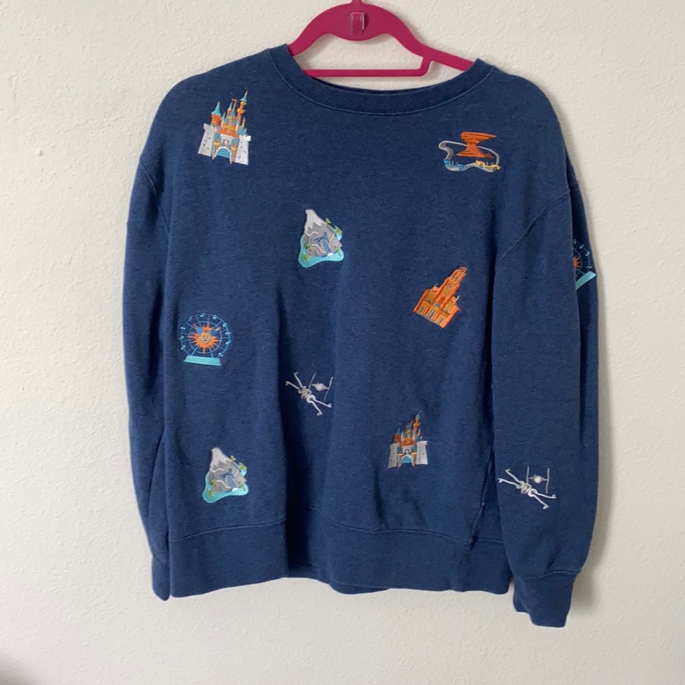 Disneyland sweatshirt